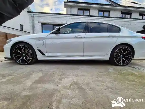 BMW 530e 2022