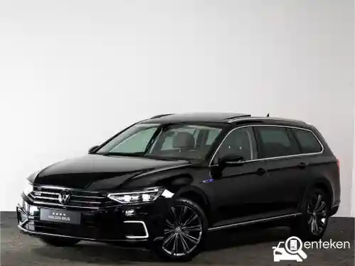VW Passat Variant GTE 2021