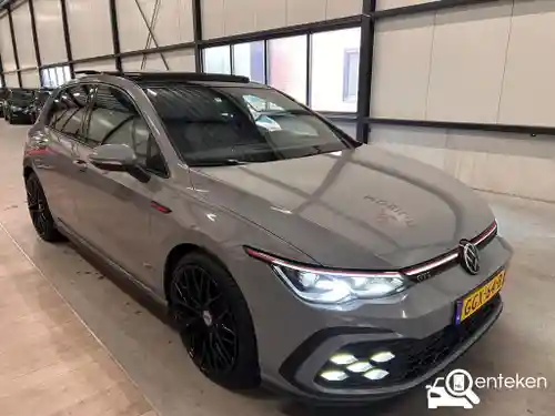 VW Golf GTI 2020