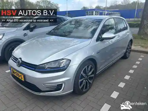 VW Golf GTE 2015