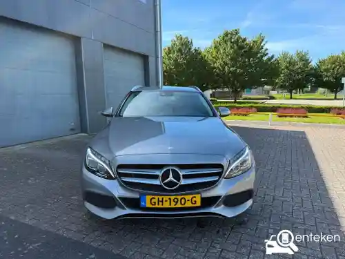 Mercedes-Benz C 350 e T-model 2015