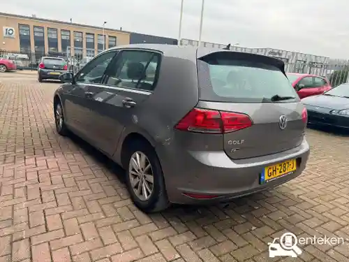 VW Golf 1.6 TDI BlueMotion 2015