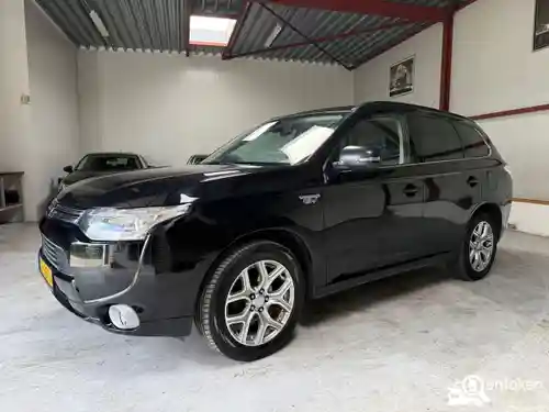Mitsubishi Outlander 2.0 Plug-In Hybrid 2014