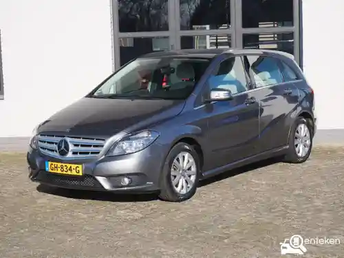 Mercedes-Benz B 180 2014