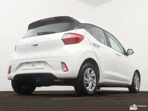 Hyundai i10 1.0 2024