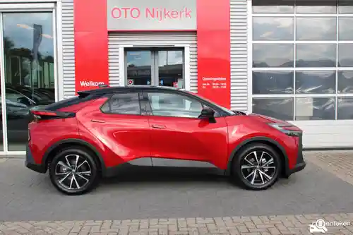 Toyota C-HR 2.0 Hybrid 2024