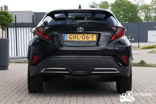 Toyota C-HR 2.0 Hybrid 2023