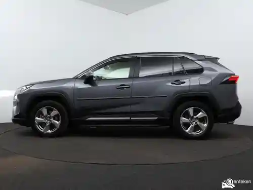 Toyota RAV4 2.5 Hybrid 2019