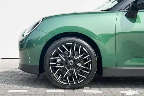 MINI Cooper John Cooper Works Electric 2024
