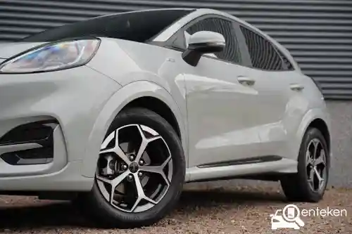 Ford Puma 1.0 EcoBoost Hybrid 2024