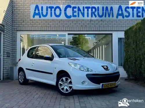 Peugeot 206 75 2012