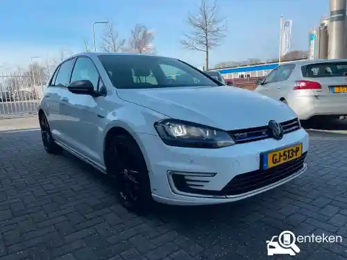 VW Golf GTE 2015