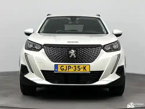 Peugeot 2008 1.2 PureTech 130 2021