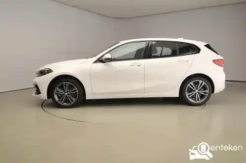 BMW 118i 2024