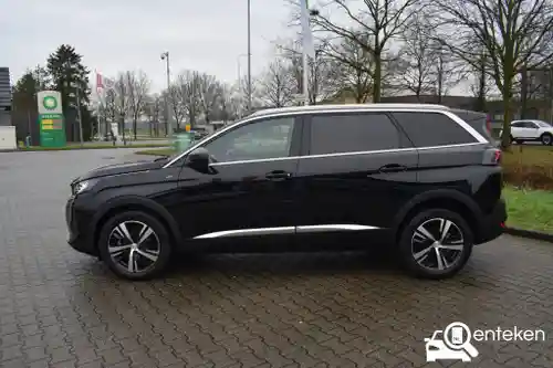 Peugeot 5008 1.2 PureTech 130 2024