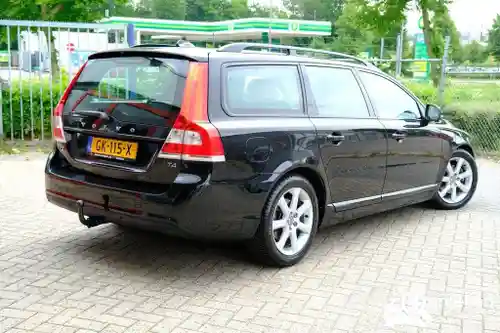 Volvo V70 T4 2015