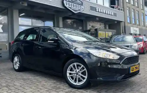 Ford Focus Turnier 1.0 EcoBoost 2015