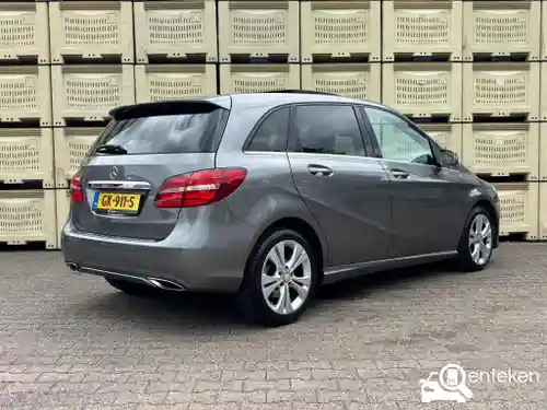 Mercedes-Benz B 180 2015