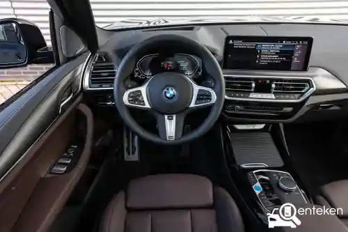 BMW iX3 2024