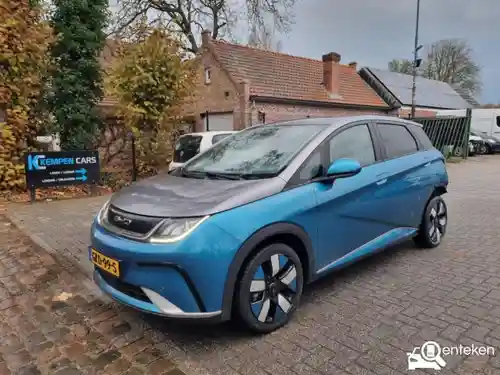 BYD Dolphin 2024