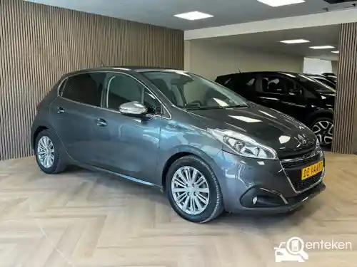 Peugeot 208 1.2 PureTech 110 2015