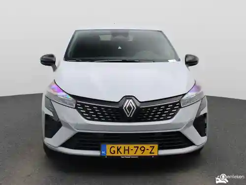 Renault Clio TCe 90 2024
