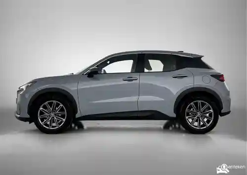 Lexus LBX 2024