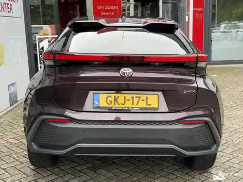 Toyota C-HR 1.8 Hybrid 2024