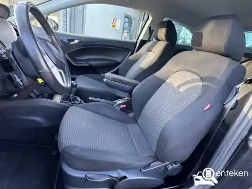 SEAT Ibiza SC 1.4 16V 2010