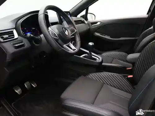 Renault Clio TCe 90 2024