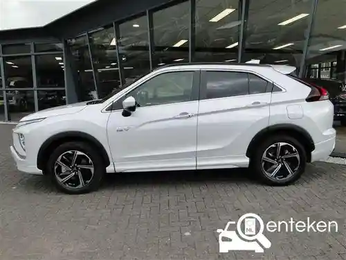 Mitsubishi Eclipse Cross 2.4 Plug-In Hybrid 2024