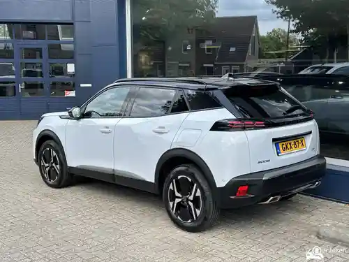 Peugeot 2008 1.2 PureTech 130 2024
