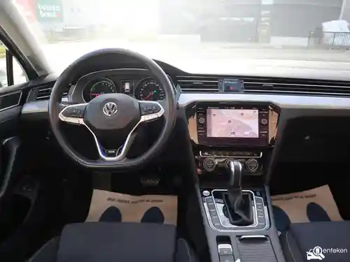 VW Passat Variant GTE 2020