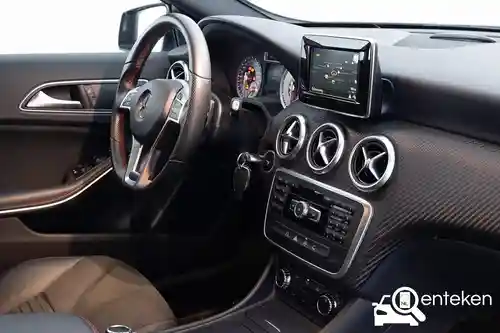 Mercedes-Benz A 180 2015
