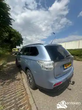 Mitsubishi Outlander 2.0 Plug-In Hybrid 2015