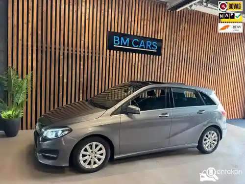 Mercedes-Benz B 180 2015