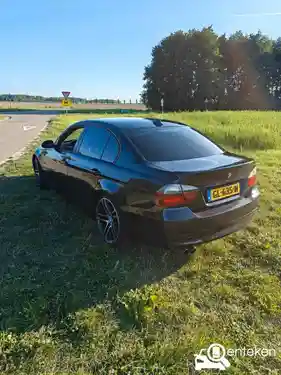 BMW 330i 2005
