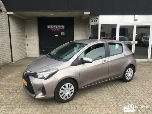 Toyota Yaris 1.33 2015
