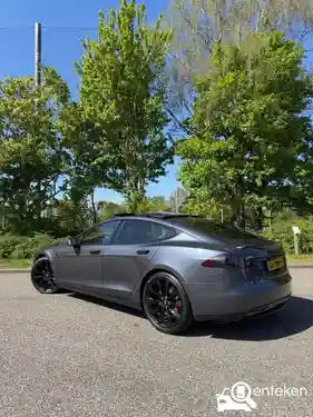 Tesla Model S P85D 2015
