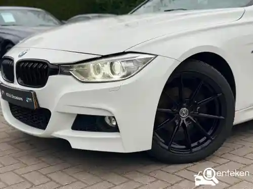 BMW 316i Touring 2015
