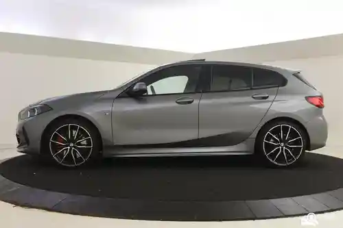 BMW 118i 2024