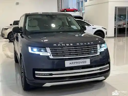 Land Rover Range Rover P550e 2024