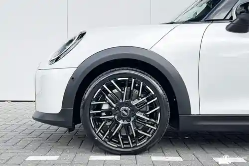 MINI Cooper C 2024