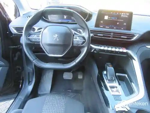 Peugeot 5008 1.2 PureTech 130 2020