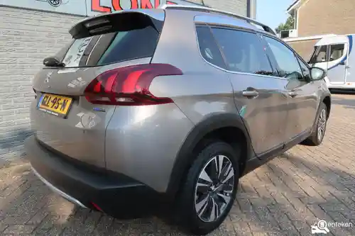 Peugeot 2008 1.2 PureTech 110 2017