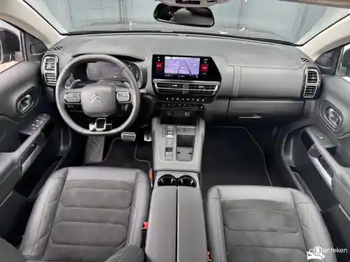 Citroen C5 Aircross Hybrid 136 2024