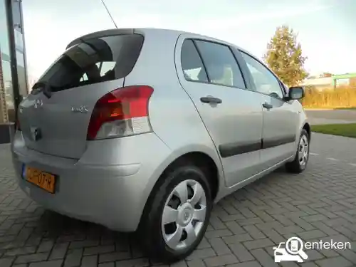 Toyota Yaris 1.0 2009