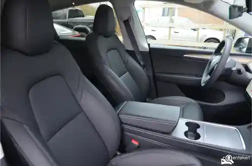 Tesla Model Y Maximum Range 2024