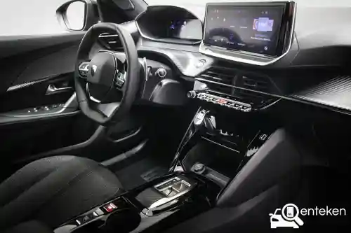 Peugeot 2008 1.2 PureTech 130 2024
