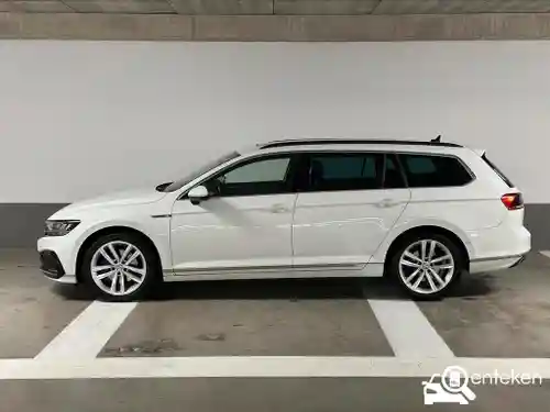 VW Passat Variant GTE 2020